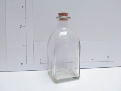 Botella cristal vino con tapón corcho barja001