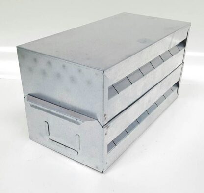 Caja metálica rectangular ofire066