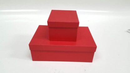 Cajas rojas de cartón decca131