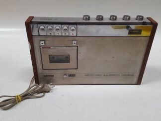 Radio antigua Philips cromada