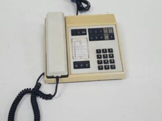 Teléfono centralita blanco antiguo