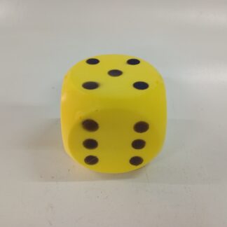 Dado grande amarillo