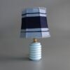 Lámpara porcelana azul