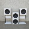 Conjunto Altavoces / altavoz blanco y negro ficticio