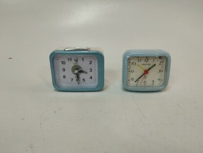 Relojes cuadrados y rectangulares variados - Imagen 5