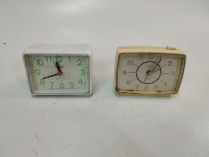 Relojes cuadrados y rectangulares variados - Imagen 8