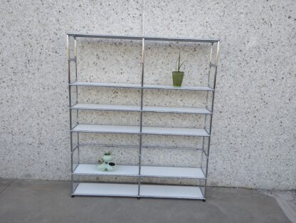 Estantería metálica Mid Century Modern 1969