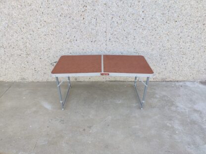 Mesa Camping Plegable marrón