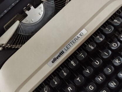 Máquina escribir blanca olivetti lettera 10 - Imagen 2