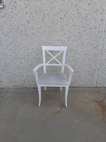 Silla lacada blanca