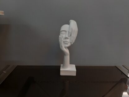 Figura cara