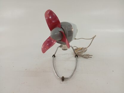 Ventilador vintage de mesa rojo gris y blanco